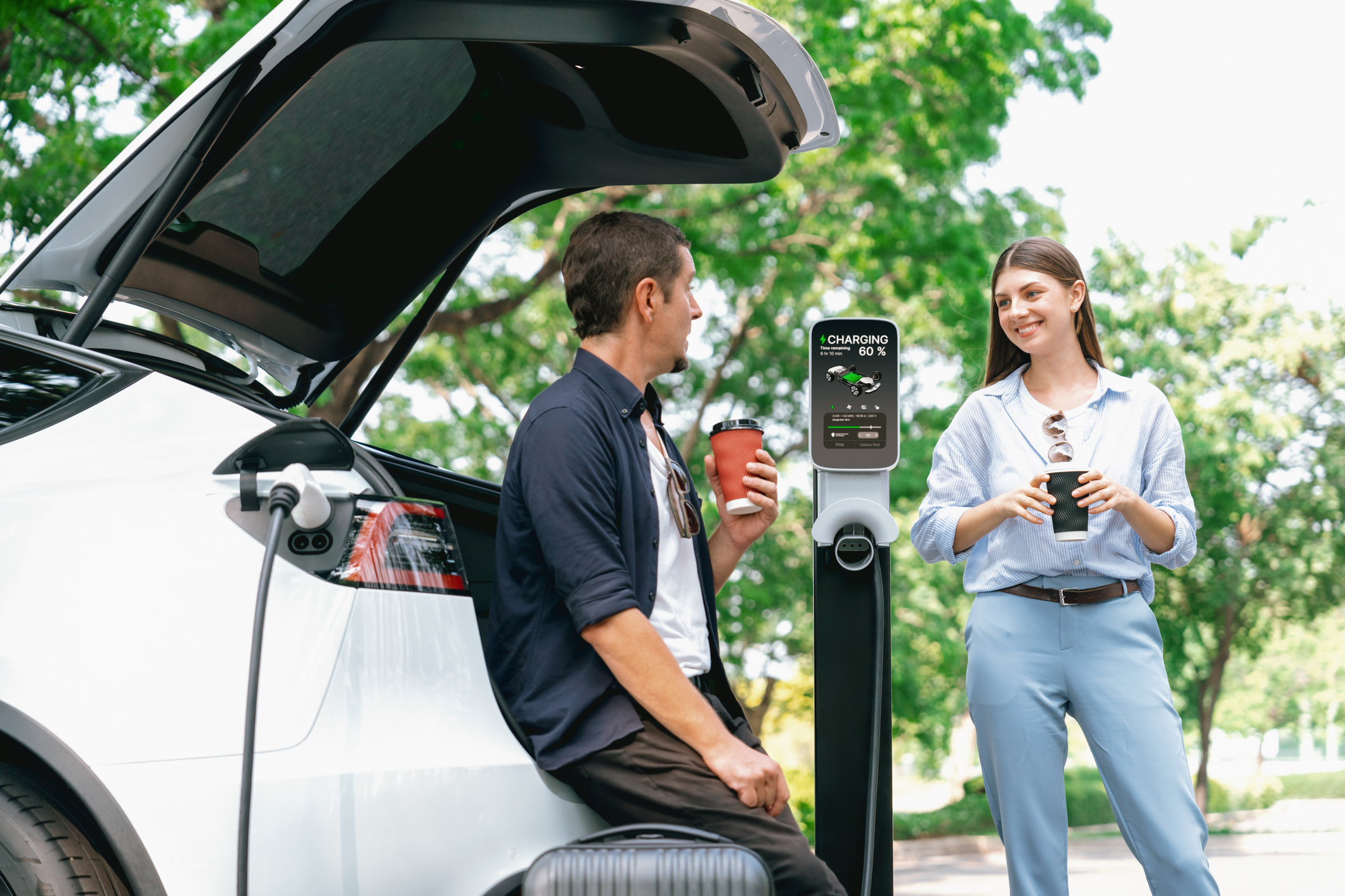 No more EV app folders: Universal plug-and-charge is due to launch in 2025 - Ars Technica